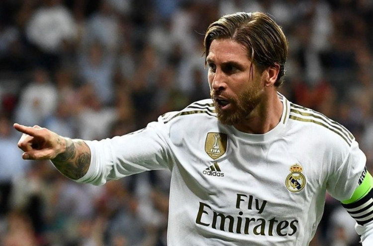 Man United Disarankan Manfaatkan Situasi Sergio Ramos di Madrid