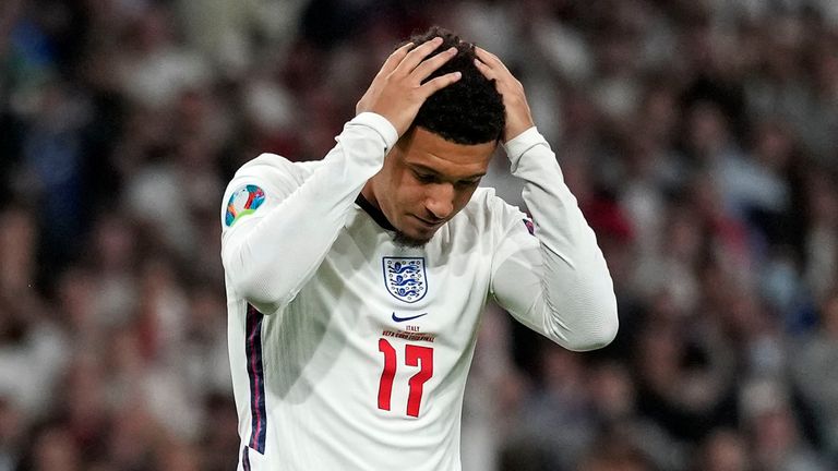 Faktor Mental Bukan Penyebab Jadon Sancho Gagal Eksekusi Penalti