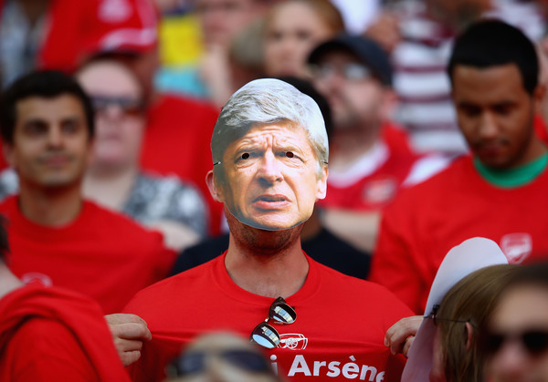 Arsene Wenger Ingin Teriaki Manajer Anyar Arsenal dari Bangku Penonton