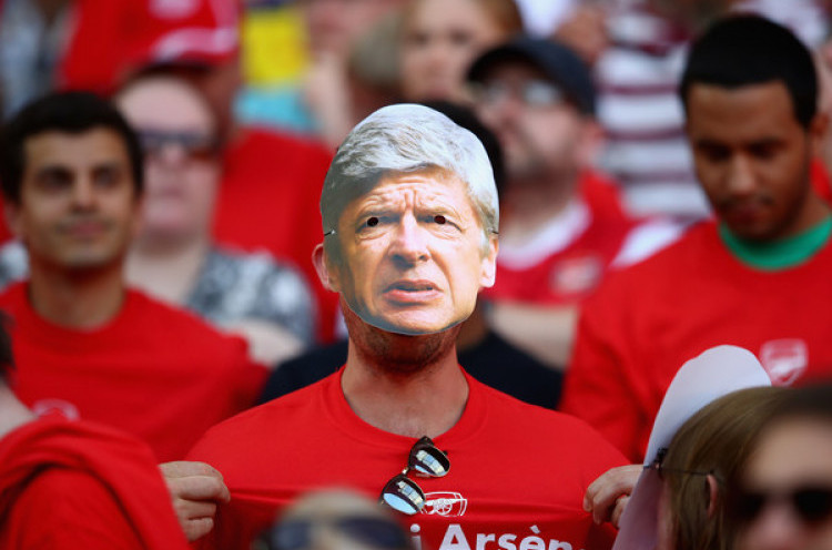 Arsene Wenger Ingin Teriaki Manajer Anyar Arsenal dari Bangku Penonton