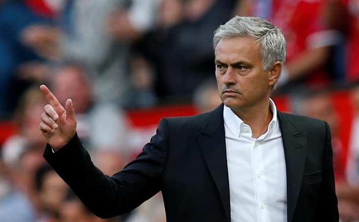 Menang Lawan Benfica, Mou Sindir Kritikus MU
