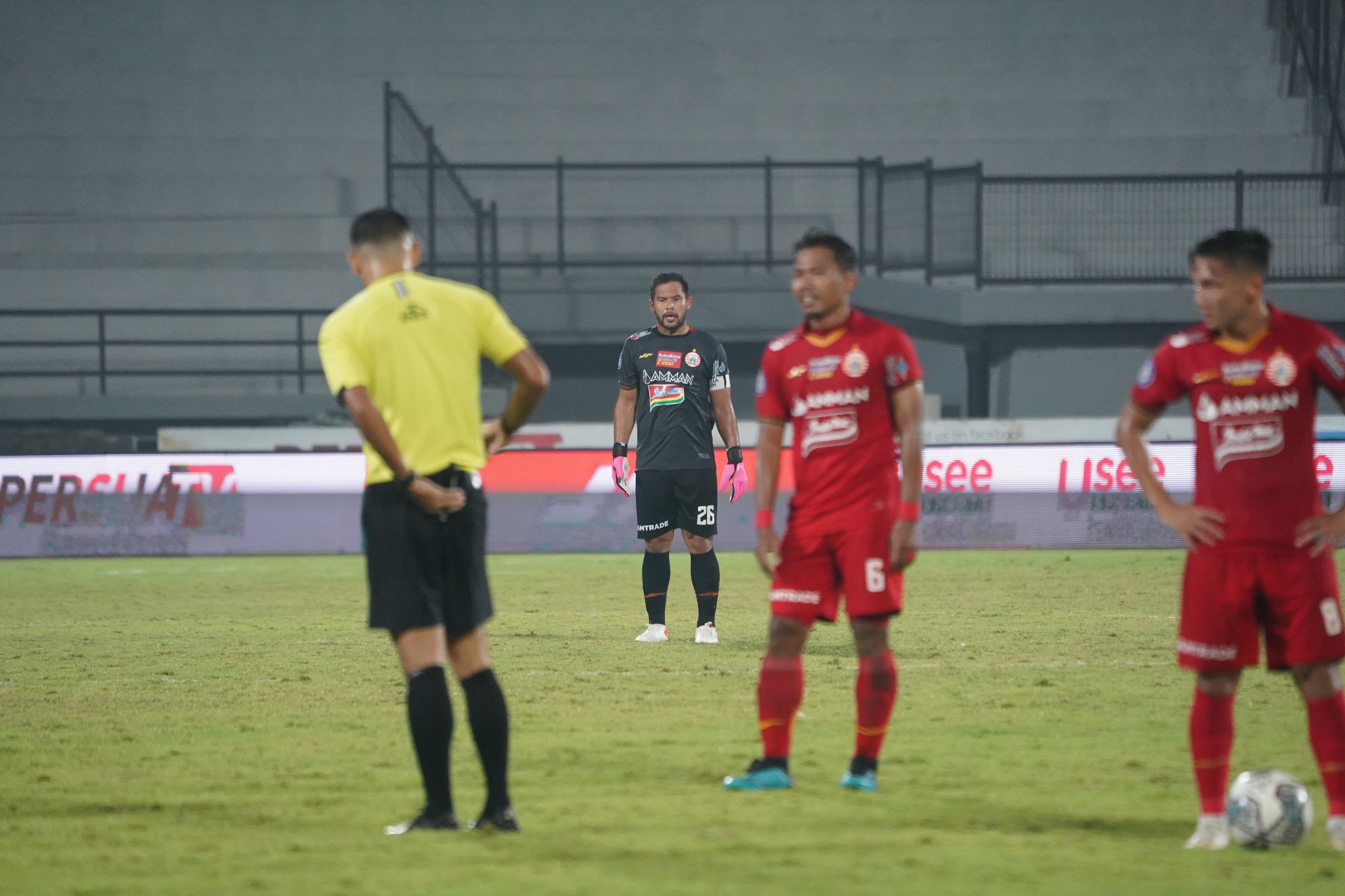 Akui Kesalahan, Andritany Minta Maaf Usai Persija Dibungkam Persib
