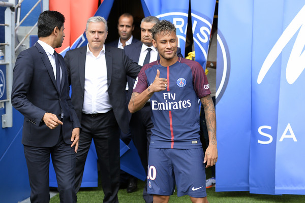 Ini Alasan Neymar Pilih Hengkang ke PSG