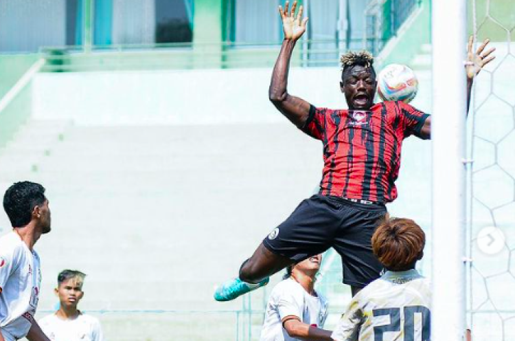 Arema FC Resmi Coret Ichaka Diarra dari Skuat Liga 1
