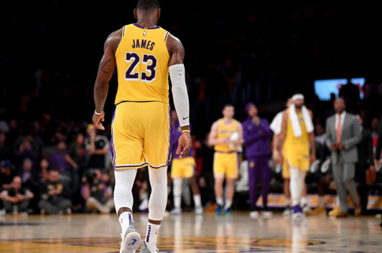 Lakers Selalu Kalah di Tiga Pertandingan, LeBron James Tetap Santai 