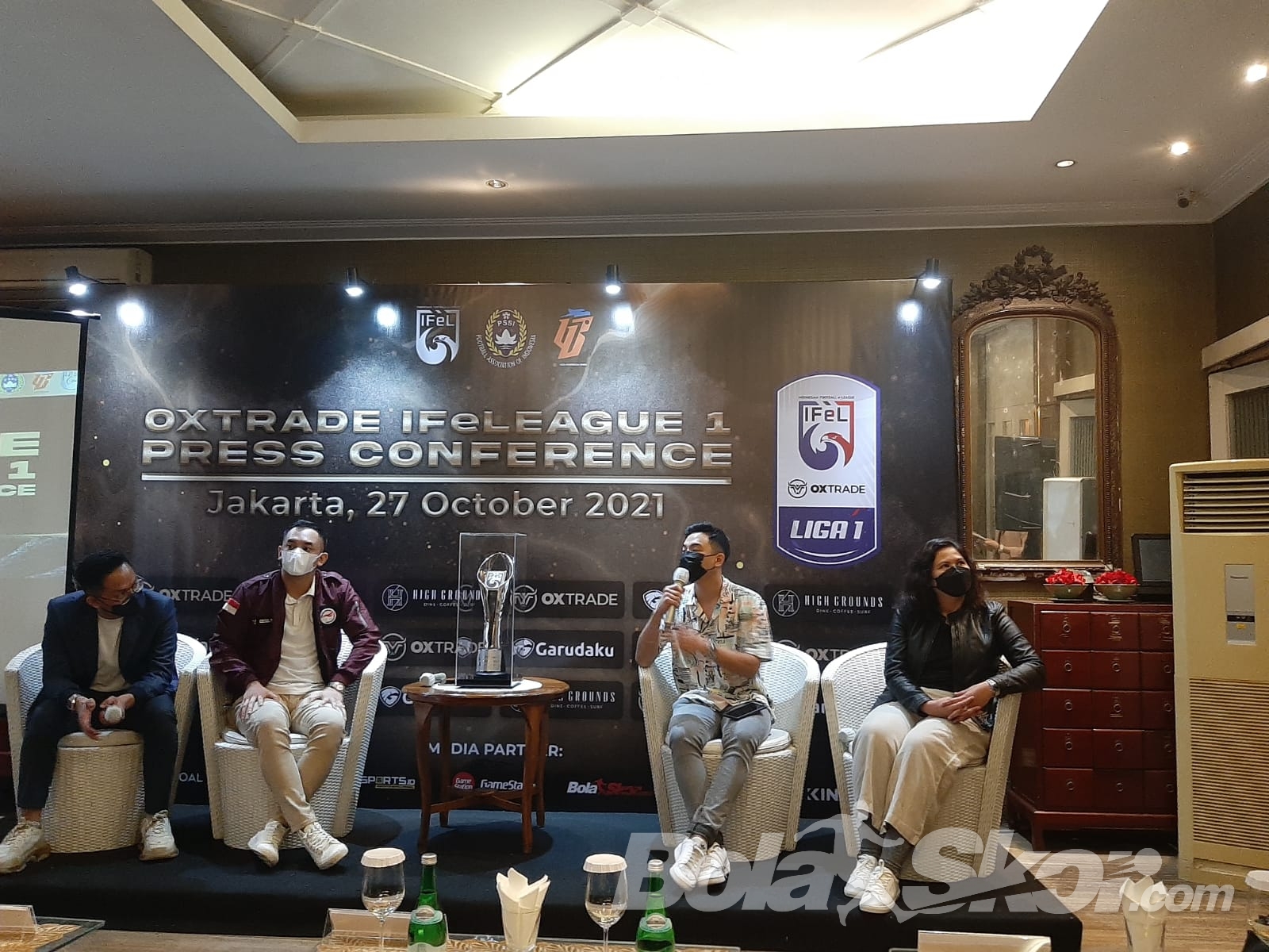 PSSI dan LIB Dukung Oxtrade IFeL Liga 1