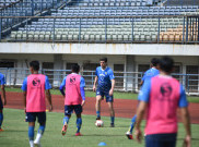 Bek Persib Nick Kuipers Tak Pikirkan Target di Piala Menpora