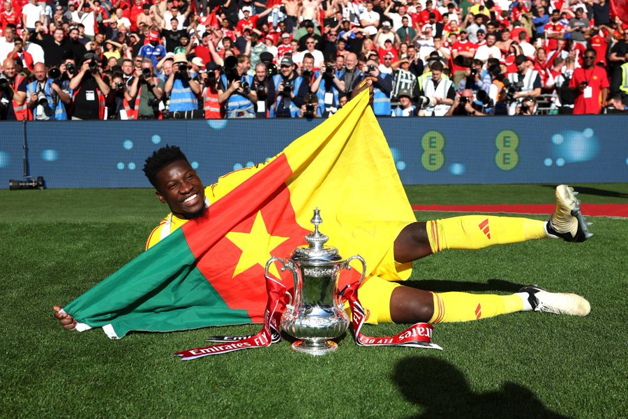 Ingin Tampil Lebih Berisiko, Andre Onana Dapat Dukungan dari Kiper Legendaris Man United