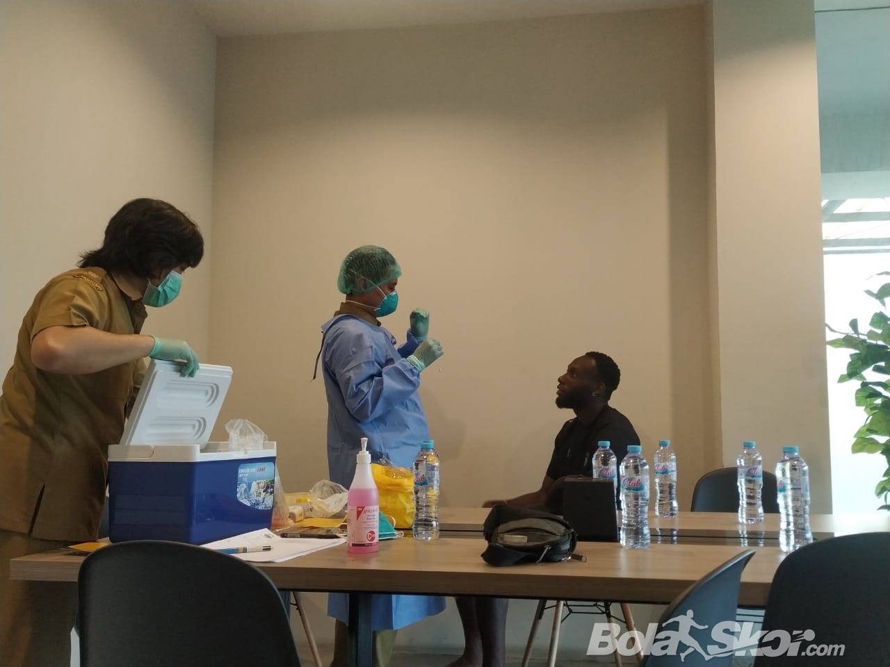 Ridwan Kamil Apresiasi dan Saksikan Langsung Cek Antisipasi Virus Corona Pemain Persib Bandung