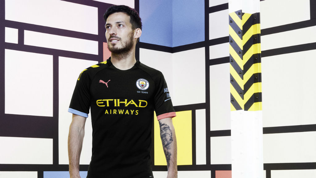 Ketika Manchester City Beri Penghormatan untuk Skena Musik di Kota Manchester Era 1980an