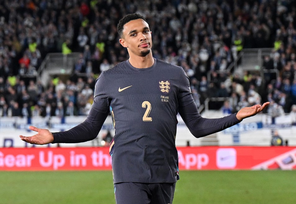 Trent Alexander-Arnold Jadi Bek Kiri, Eksperimen Terkini Lee Carsley