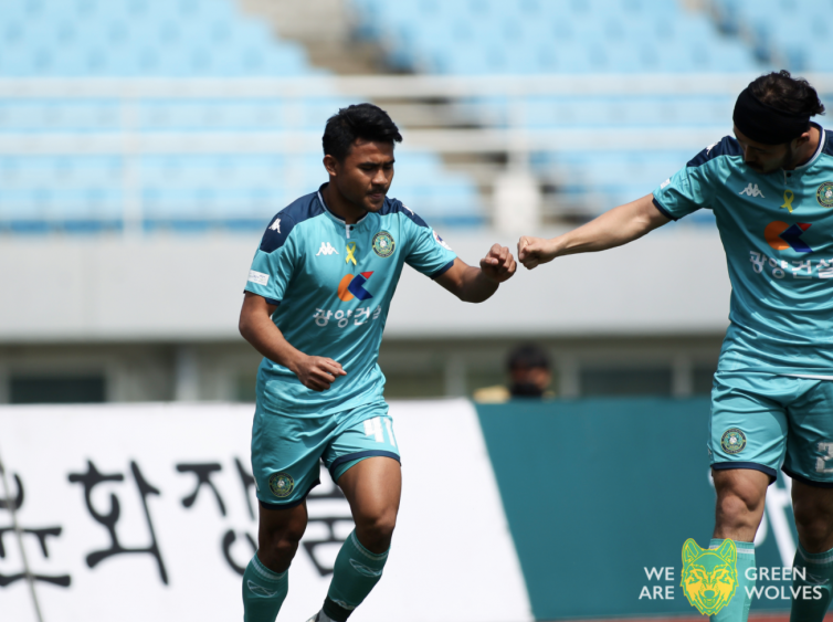 Pelatih Ansan Greeners Ajak Fans Indonesia Dukung Karier Asnawi