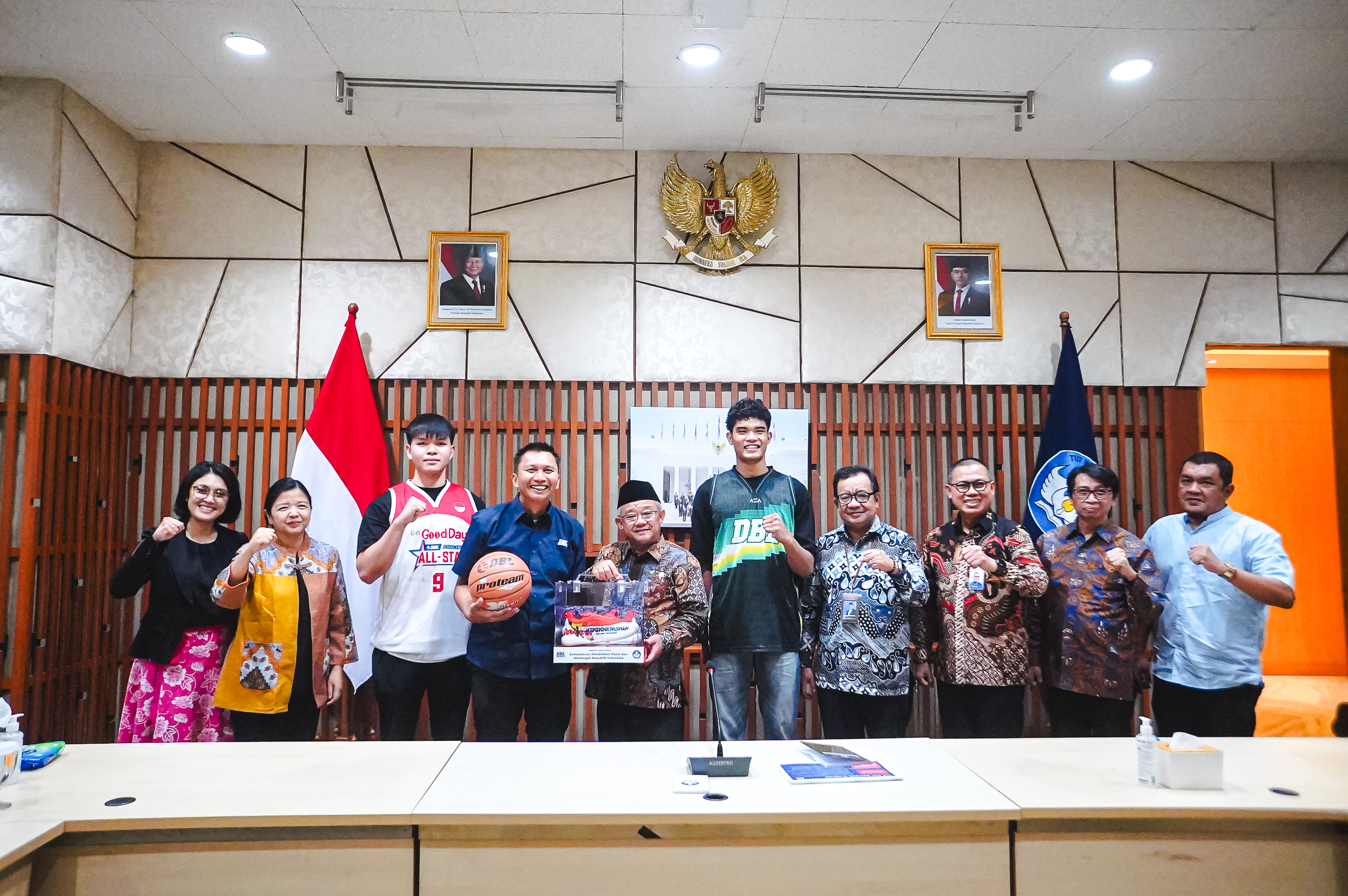 DBL Indonesia dan Kemendikdasmen Gelar Kerja Sama, Program Super Teacher Jadi Unggulan