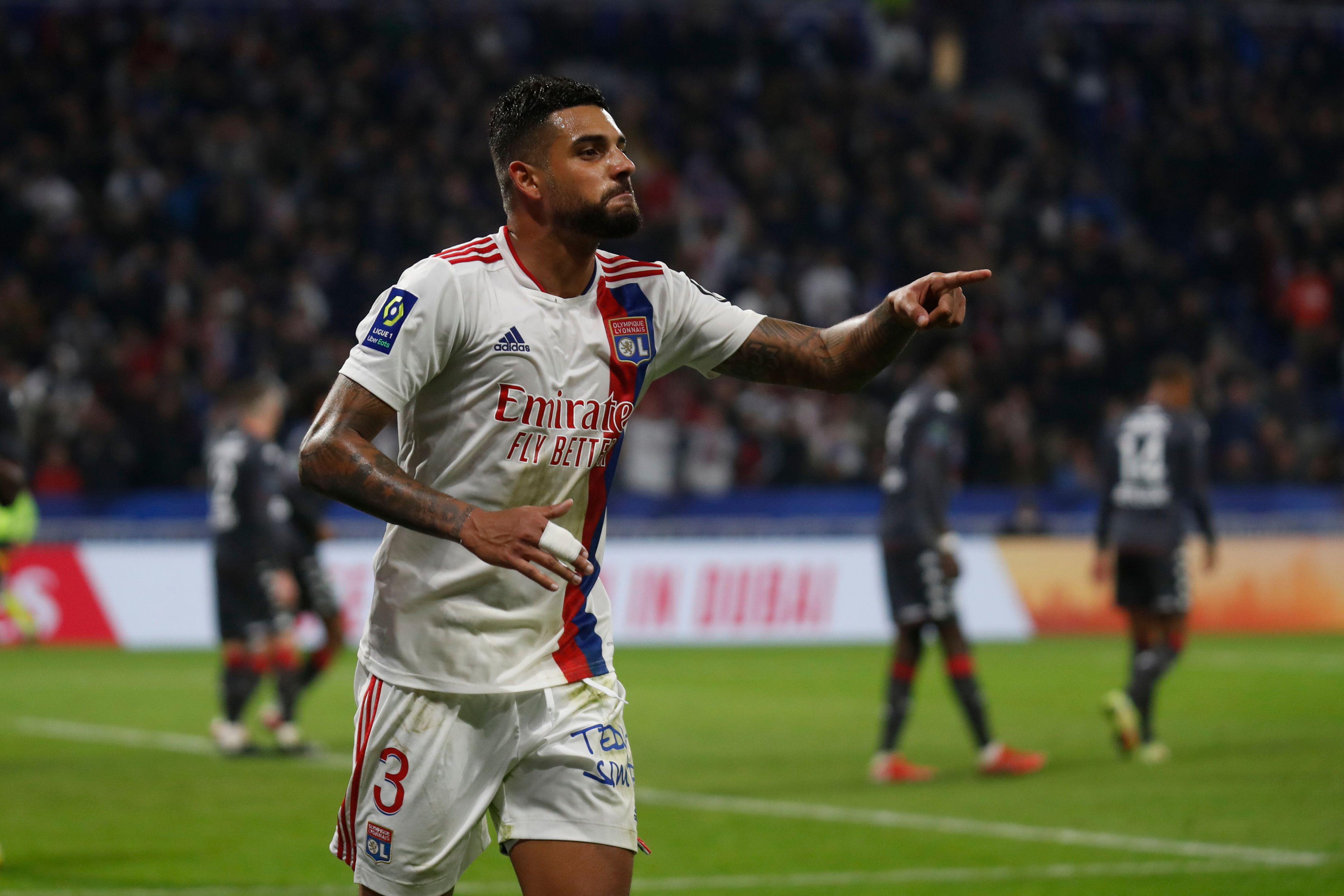 Ketika Chelsea Kesulitan Memulangkan Pemainnya Sendiri