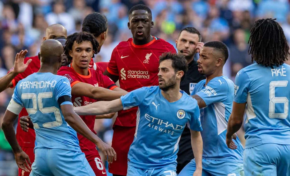Ada Piala Dunia, Patrice Evra Bingung Prediksi Juara Premier League 2022-2023