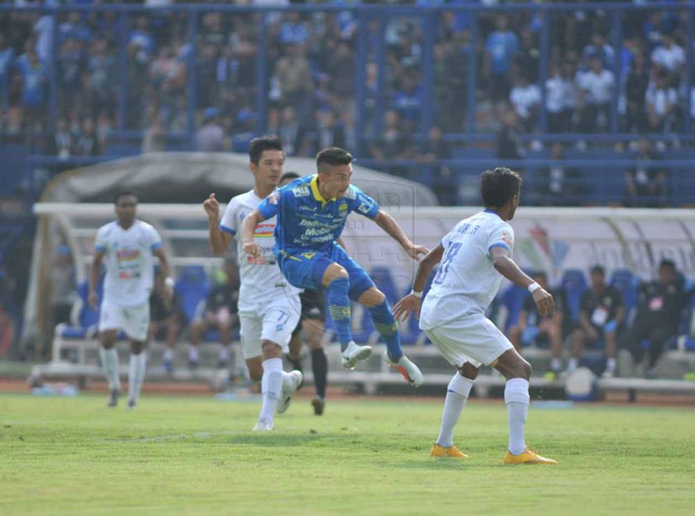 Persib Bandung 3-0 Arema FC: Maung Bandung Lanjutkan Tren Positif