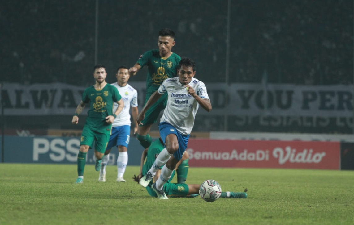 Tumbangkan Persebaya, Beberapa Pemain Persib Cedera Serius
