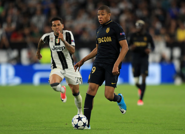 Kylian Mbappe Akan Perpanjang Kontrak di AS Monaco