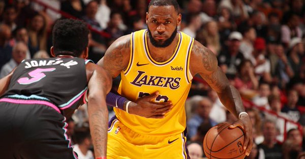 Hasil NBA: Patahkan Hati Mantan Tim, LeBron James Bukukan 51 Poin