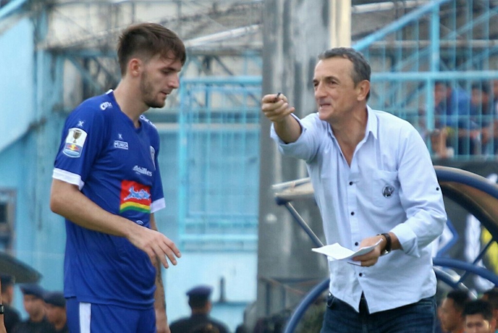 Arema FC Kejar Kemenangan dalam Waktu Normal Meladeni Bhayangkara FC