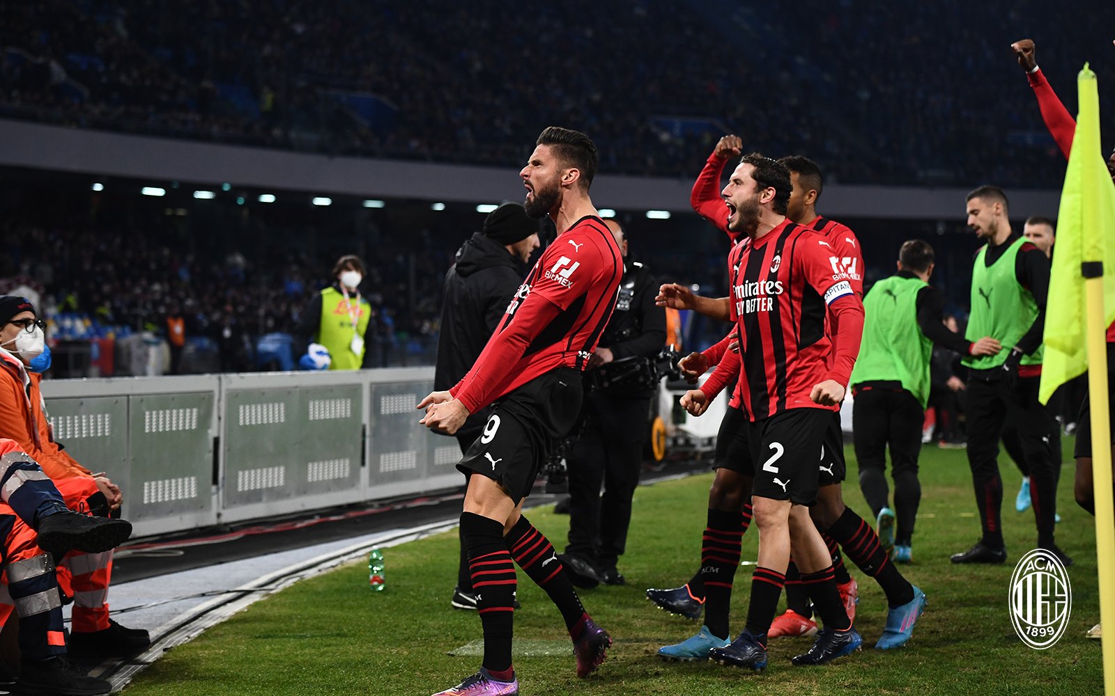 Milan Kuasai Klasemen, Pioli Anggap Inter Masih Favorit Scudetto