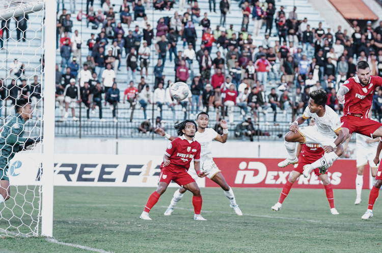 Menang atas Persis, Nil Maizar Minta Dewa United FC Tetap Membumi