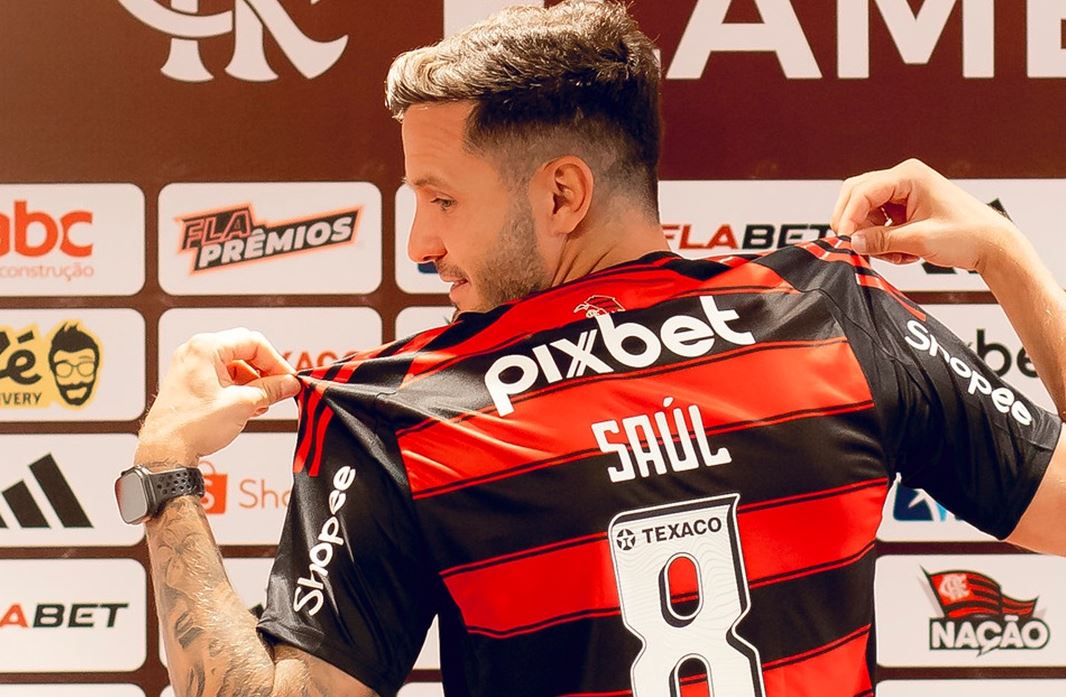 5 Transfer Kejutan yang Terjadi di Bursa Transfer Musim Panas 2025