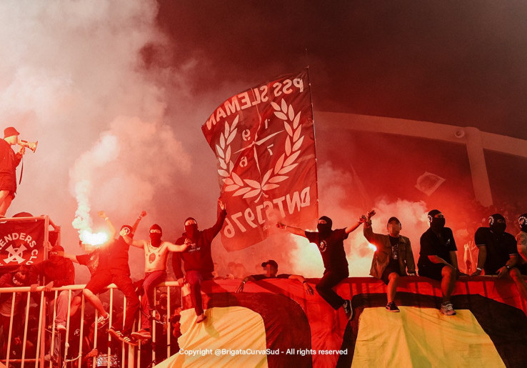 PT LIB Sesalkan Aksi Pyro Show BCS saat PSS Jamu Persija di Maguwoharjo, Minta Komdis Bertindak