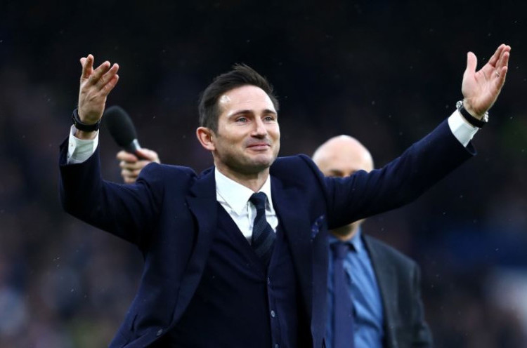 Maurizio Sarri ke Juventus, Frank Lampard Jadi Kandidat Kuat Manajer Chelsea