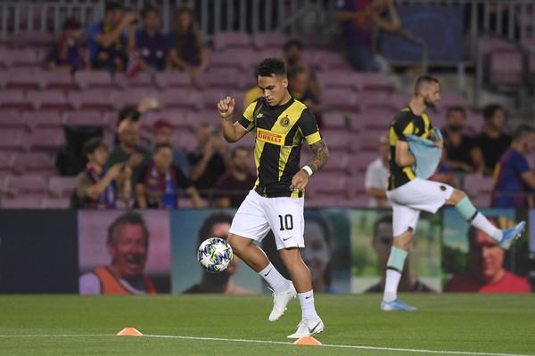 Manchester City Ikuti Barcelona Berburu Lautaro Martinez
