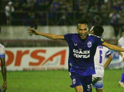 Salah Satunya Ruud Gullit, Berikut Tiga Pemain yang Bertahan di PSIS