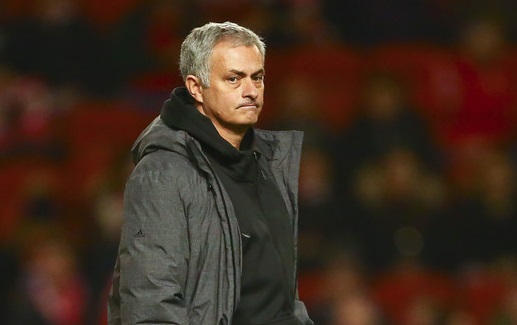 Mourinho Keluhkan Padatnya Jadwal, Sindir Man City