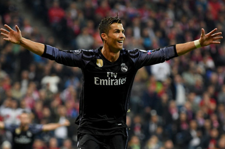 Cristiano Ronaldo Catatkan Gol ke-100 di Kompetisi Eropa