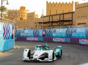 Arab Saudi Selangkah Lagi Gelar F1, Kesepakatan Per Tahun Rp 892 Miliar