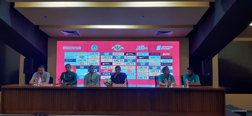 Pelatih Vanuatu Hanya Tahu Simon McMenemy, Tidak dengan Timnas Indonesia