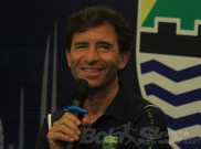 Gabung dengan Persib, Luis Milla: Sebuah Proyek yang Menarik