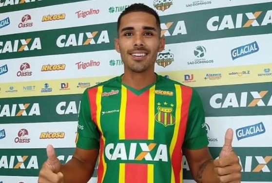 PSIS Semarang Tinggal Menunggu Kedatangan Gelandang Brasil