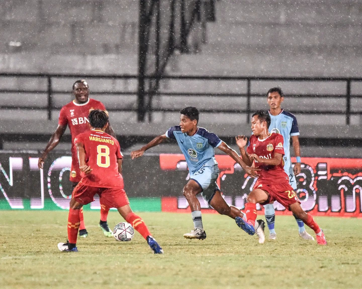 Hasil Liga 1: PSIS Vs Persita Banjir Gol, Bhayangkara FC Bantai Persela