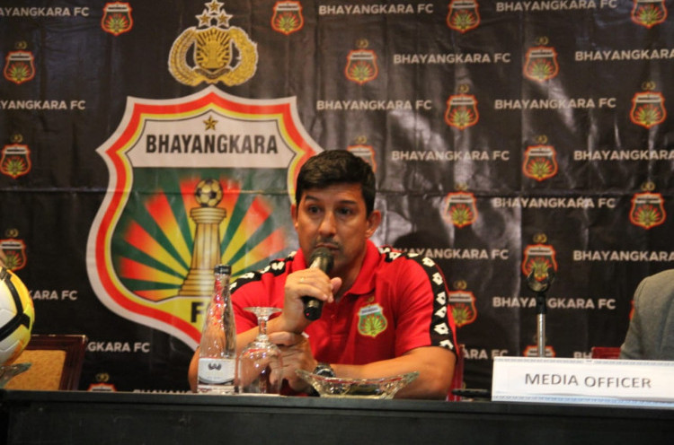 Ada Permintaan Khusus untuk Alfredo Vera di Luar Target Lima Besar Bhayangkara FC
