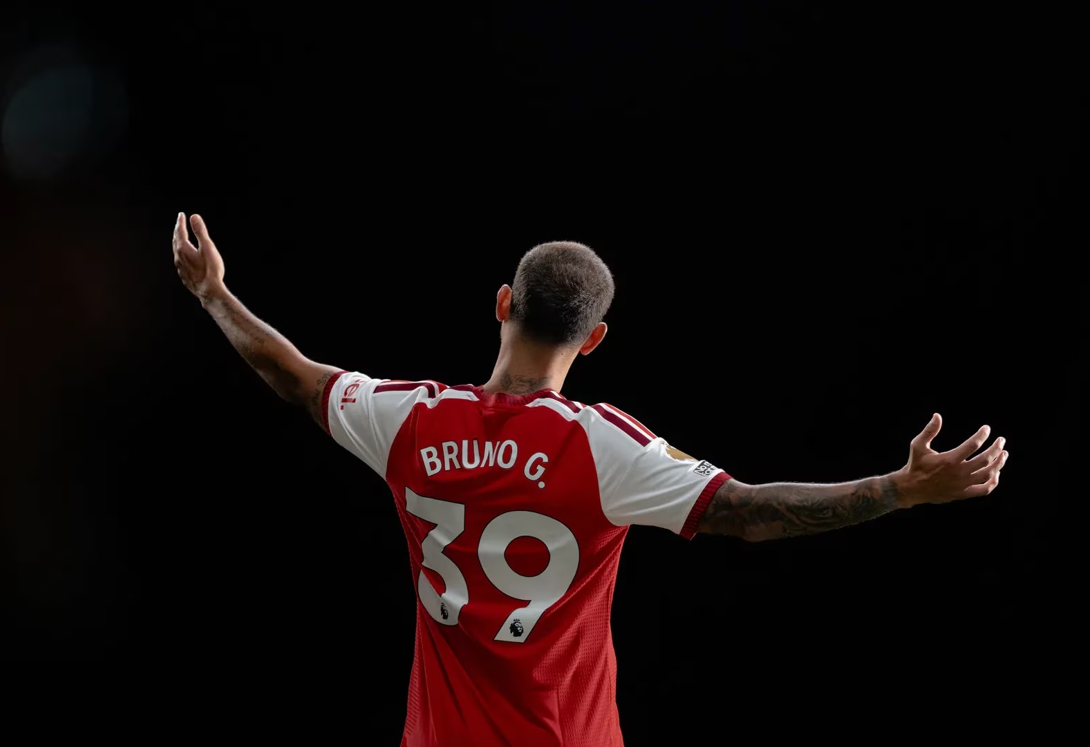 Bukan Sekadar Angka, Kisah Haru di Balik Nomor 39 Bruno Guimaraes