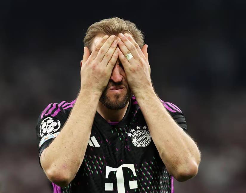 Harry Kane Datang, Bayern Munchen Mengakhiri Musim Nirgelar