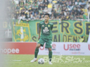 Sempat Bikin Kesalahan Kontra PSIS, Gelandang Muda Persebaya Menatap Optimistis Musim Ini