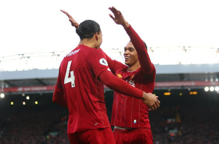 Liverpool 2-1 Brighton: The Reds Unggul 11 Poin atas Man City