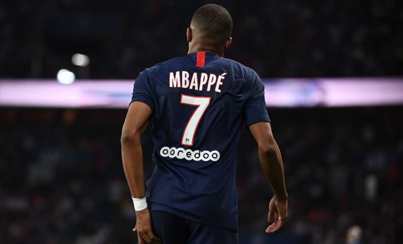 Kylian Mbappe dan Edinson Cavani Cedera, Neymar Semakin Sulit Tinggalkan PSG