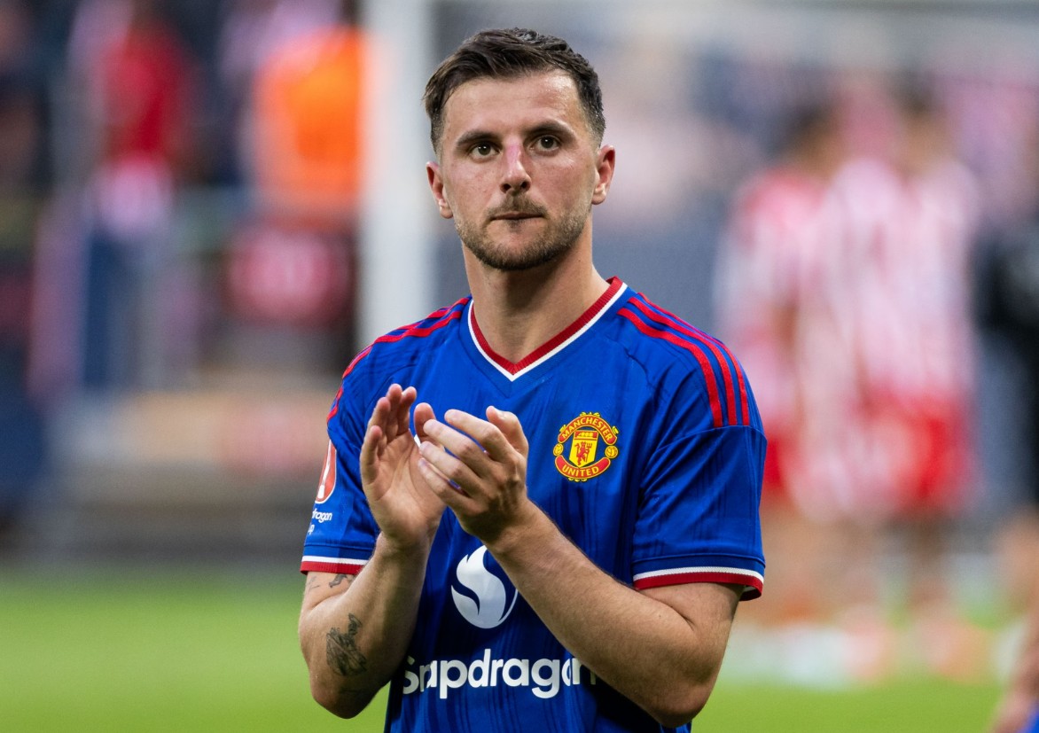 Mason Mount Diragukan Tampil saat Manchester United Hadapi Leeds