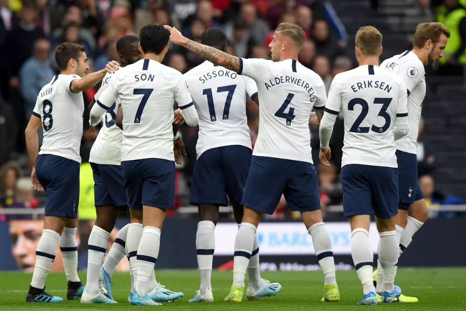 Hasil Studi Pakar Finansial Sepak Bola Menilai Kekayaan Tottenham Melebihi Man City