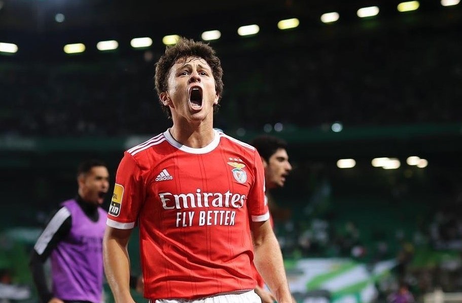 Daripada Gabung Manchester United, Joao Neves Lebih Baik Menuju Manchester City