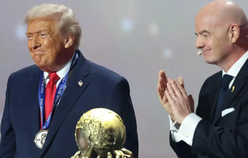Donald Trump Terima Penghargaan Perdamaian FIFA Edisi Perdana