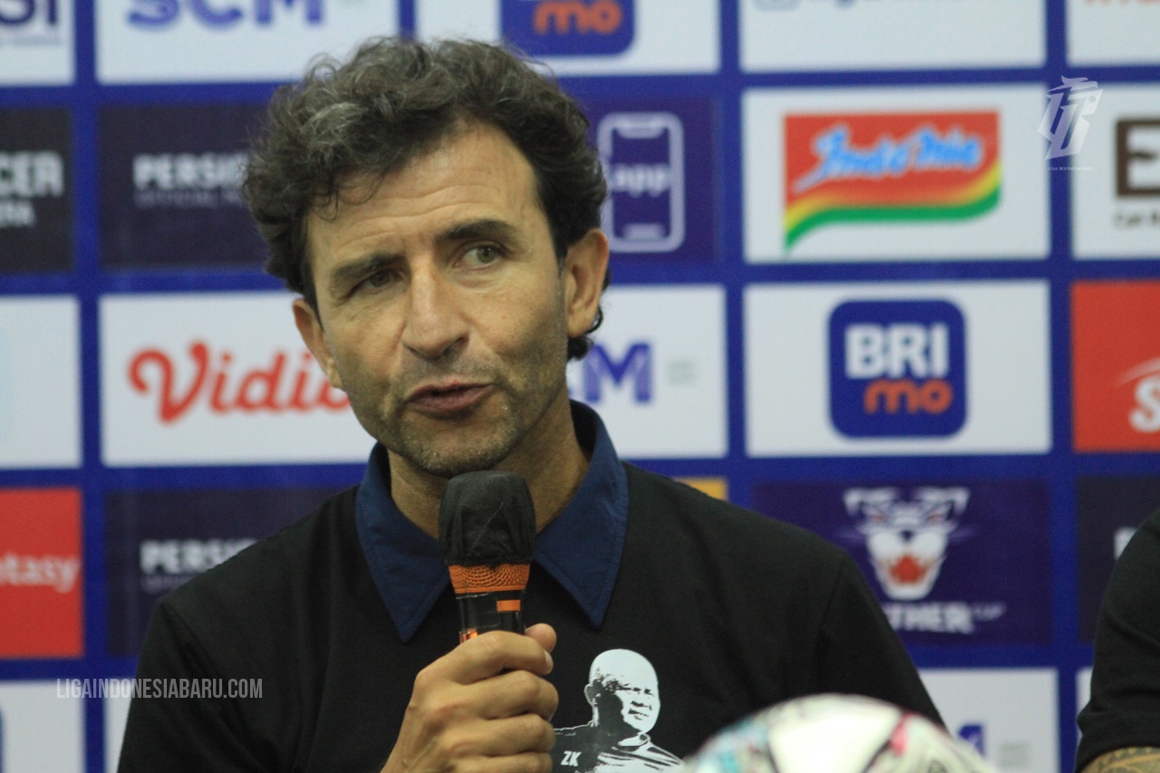 Luis Milla Komentari Arema FC di Bawah Arahan Javier Roca