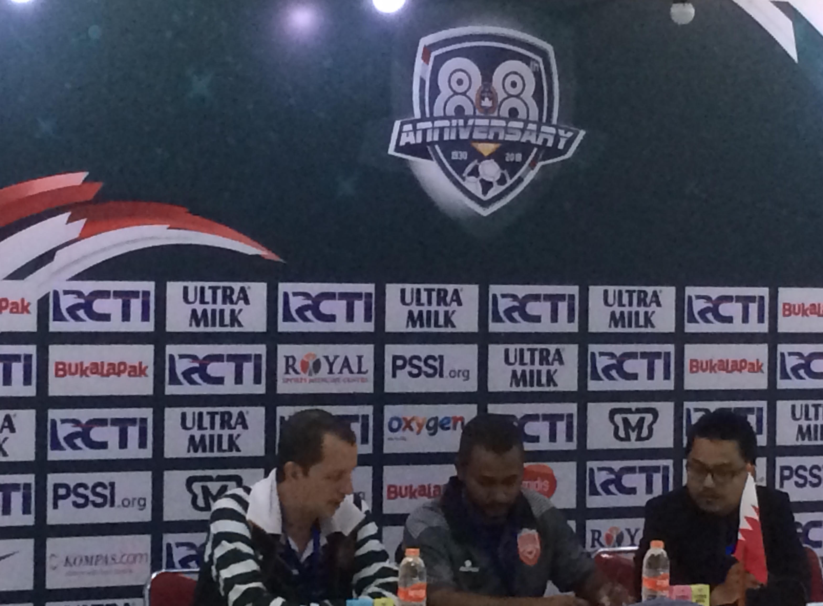 Pelatih Bahrain Kagumi Febri Hariyadi dan Atmosfer Sepak Bola Indonesia